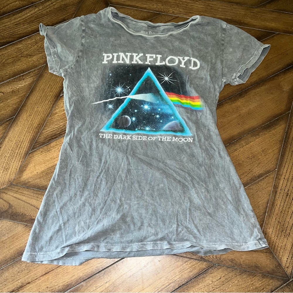 Pink Floyd Women’s Graphic T-shirt